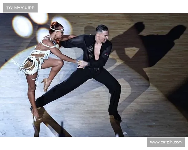 中国队夺得亚洲体育舞蹈锦标赛拉丁舞团体冠军 展现卓越实力